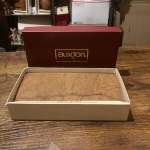 Vintage Buxton ladies zip around wallet
